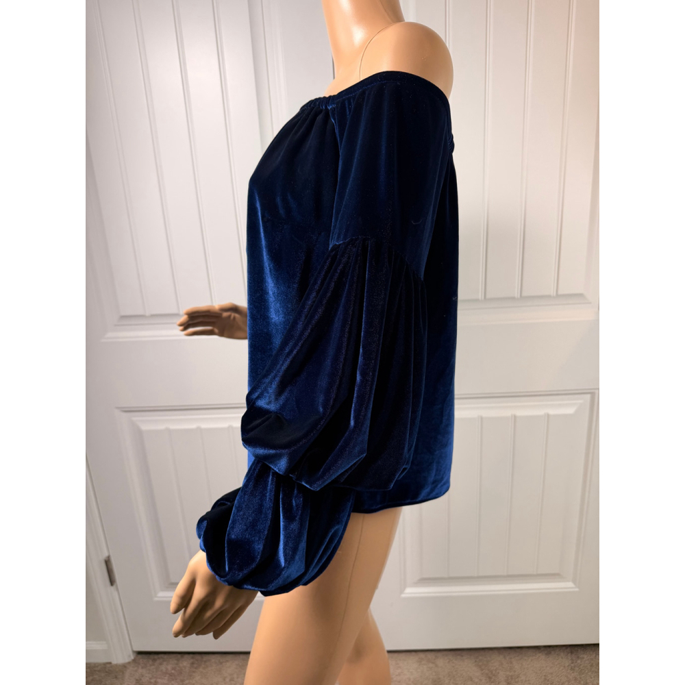 Women's Petersyn Blue Velvet Off-Shoulder Blouse Sz S Romantic Luxe Holiday Glam - Picture 6 of 13
